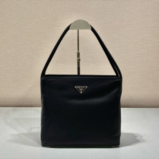 Prada ReEdition_Black