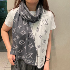 Louis Vuitton_SCARF_GREY_32x180